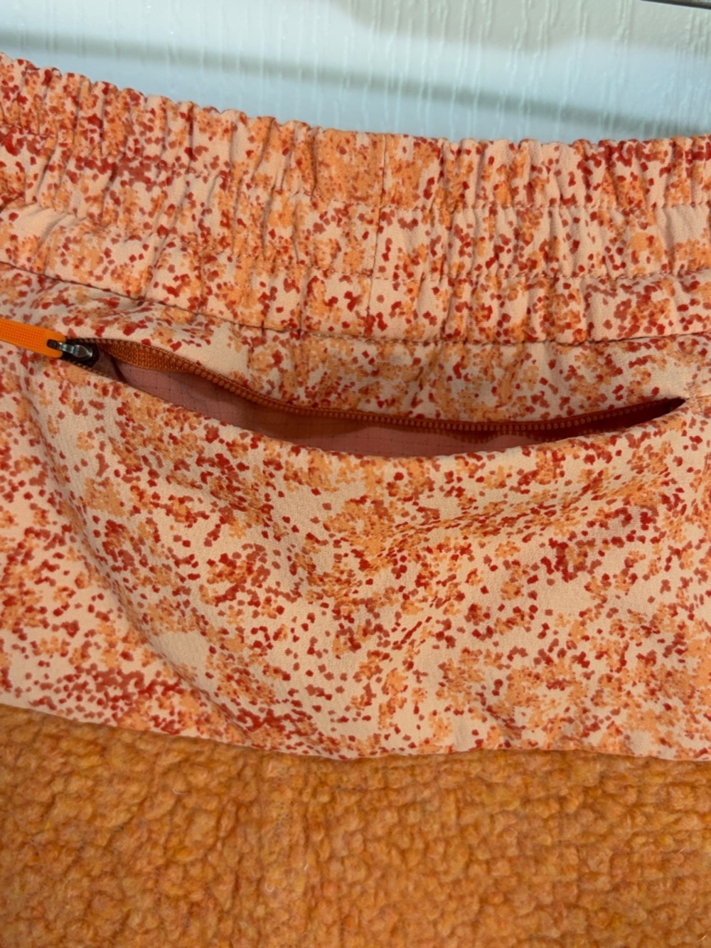 Outdoor Voices MegaFleece Shorts In Papaya/Clementine Colorway‎ - Picture 11 of 11